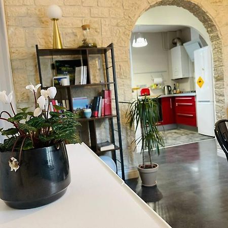 Chaleureux Appart, Proche De La Loire Avec Parking Orleans Exterior photo